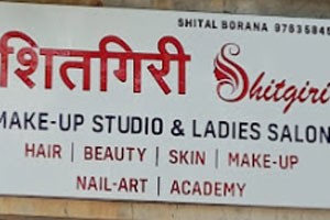 Shitgiri Salon - Somwar Peth, Pune