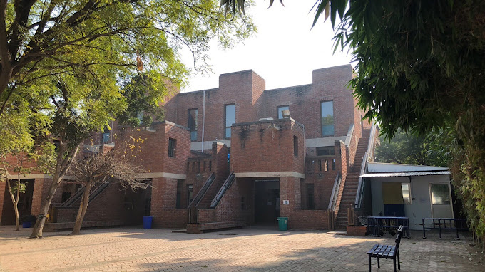 Lycée Français International School - Aurangzeb Road, New Delhi