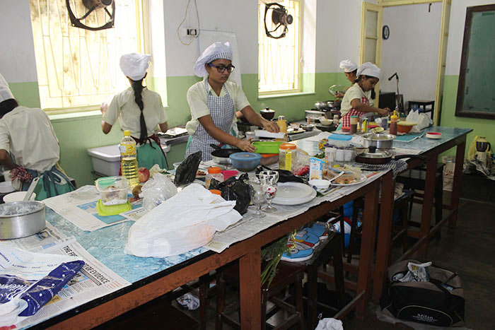 Loreto Day School - Taltala, Kolkata