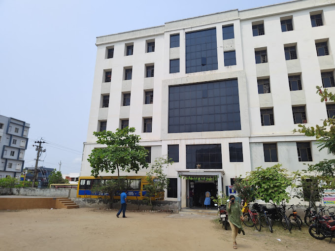 Sri Chaitanya School - Shanti Nagar, Kakinada