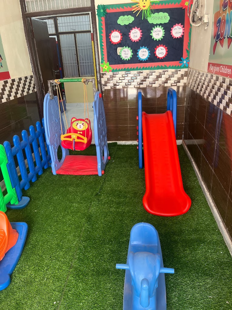 Palakshi Preschool - Dayal Bagh, Agra