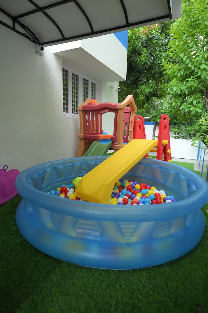 Footprints Play School & Day Care - Bodakdev, Ahmedabad