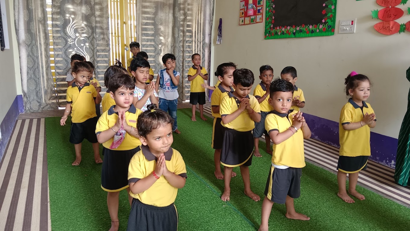 Kidzee Preschool - Kachhwa Bazar, Mirzapur