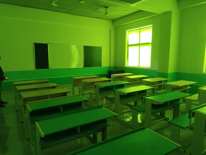 Career Launcher - Sector 83, Gurugram