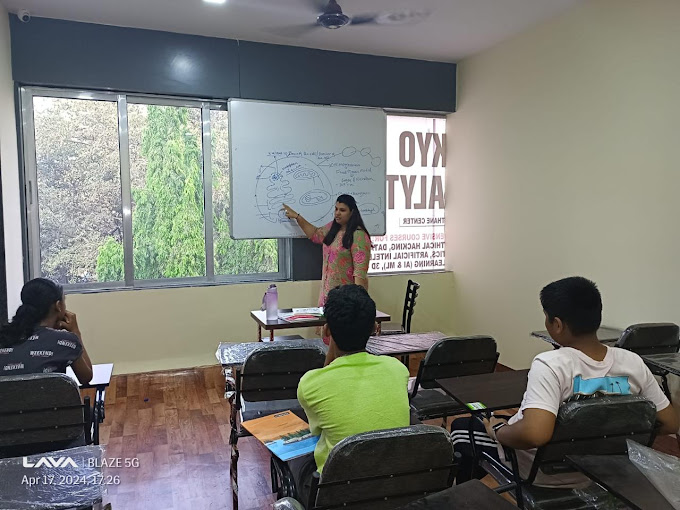 Carrer Point - Thane West, Thane