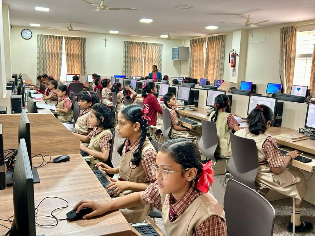 Mount Carmel Central School - Vasanth Nagar, Bangalore