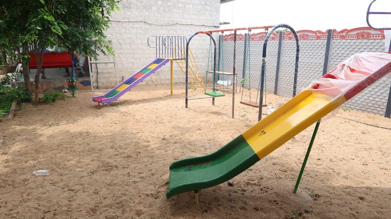 Bachpan Play School - Molakalmuru, Chitradurga