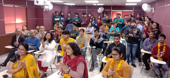 Vidyamandir Classes - Alpha 1, Greater Noida