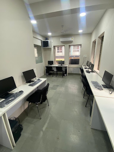 Career Launcher - Maharana Pratap Nagar, Bhopal