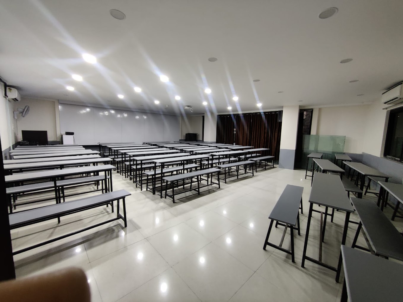 JK Shah Classes - South Tukoganj, Indore