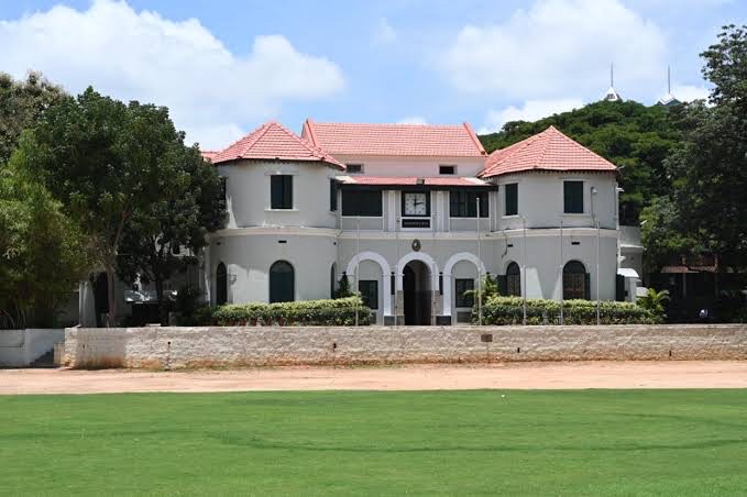 Bishop Cotton Boys School - Shanthala Nagar, Bangalore